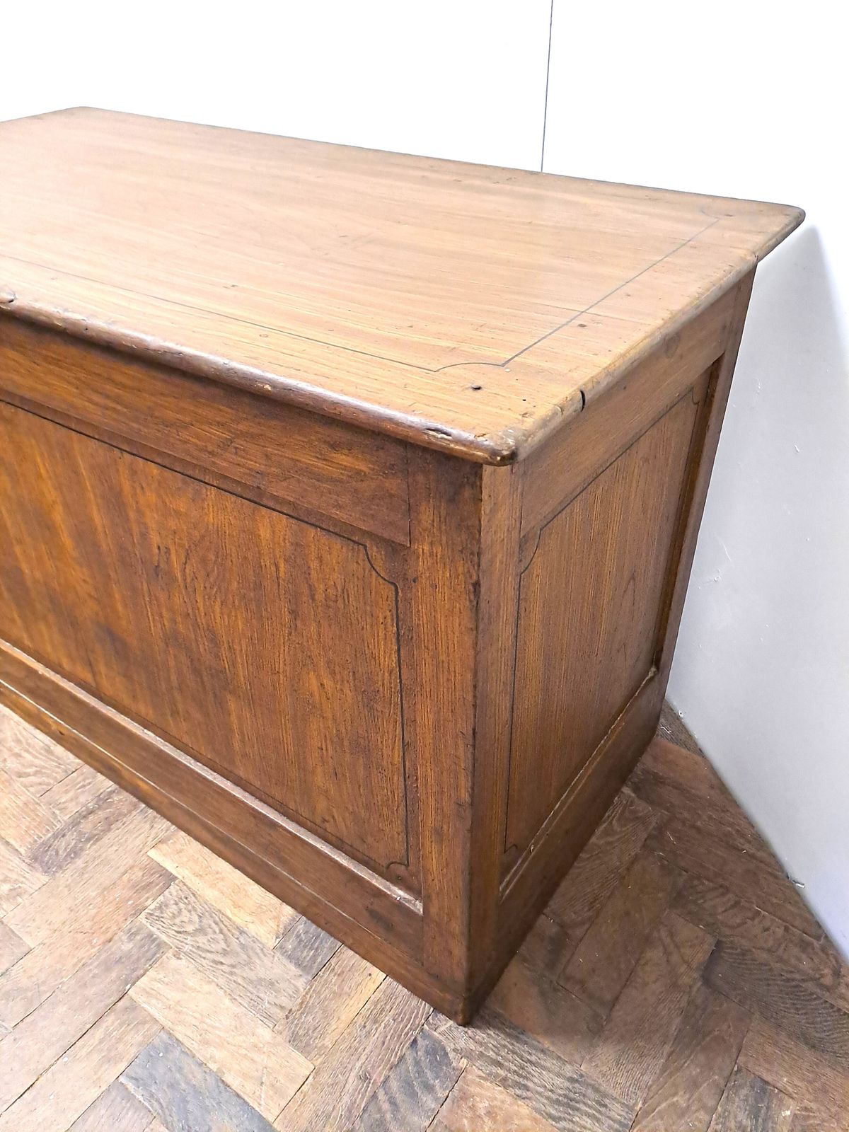 A Small Antique French Scumbled Shop Counter photo 890.0