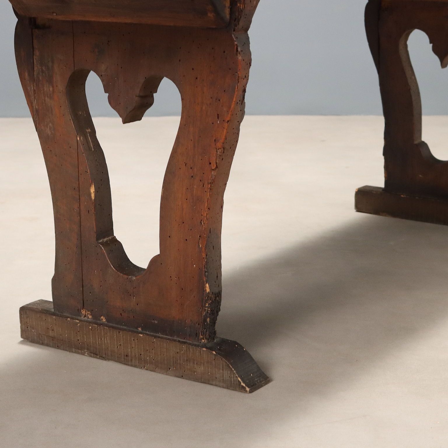 Antique Bench Walnut Wood Italy XVIII Century photo vinterior