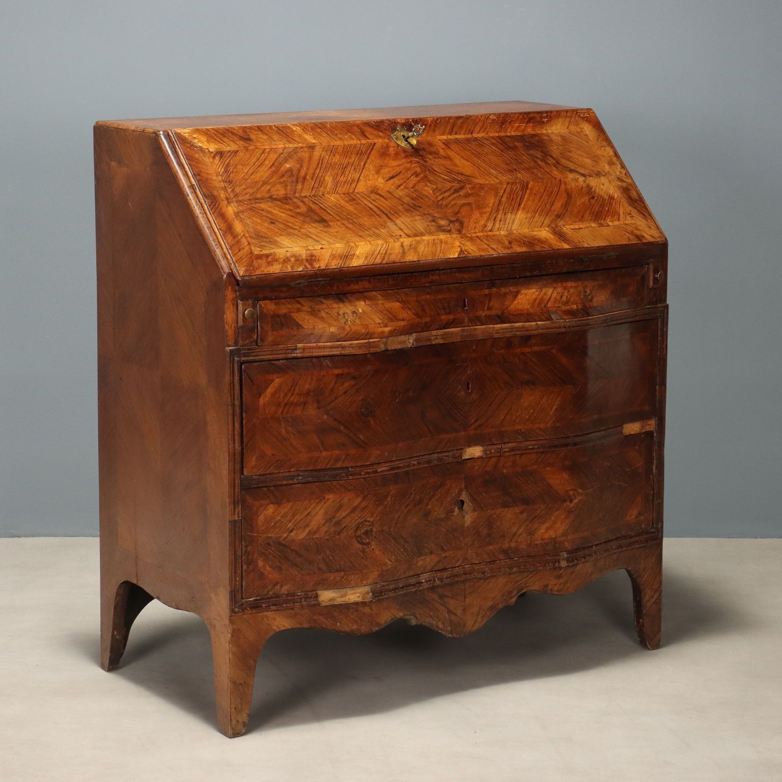 Antique Drop Leaf Cabinet Bois De Rose 9 Drawers XVIII Century