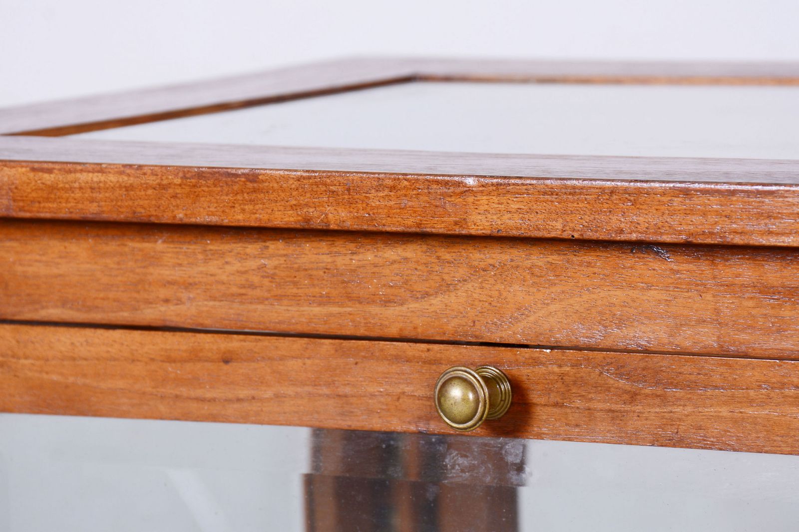 Restored Art Deco Serving Trolley, Walnut, Faceted Glass, Czech, 1920s photo vinterior