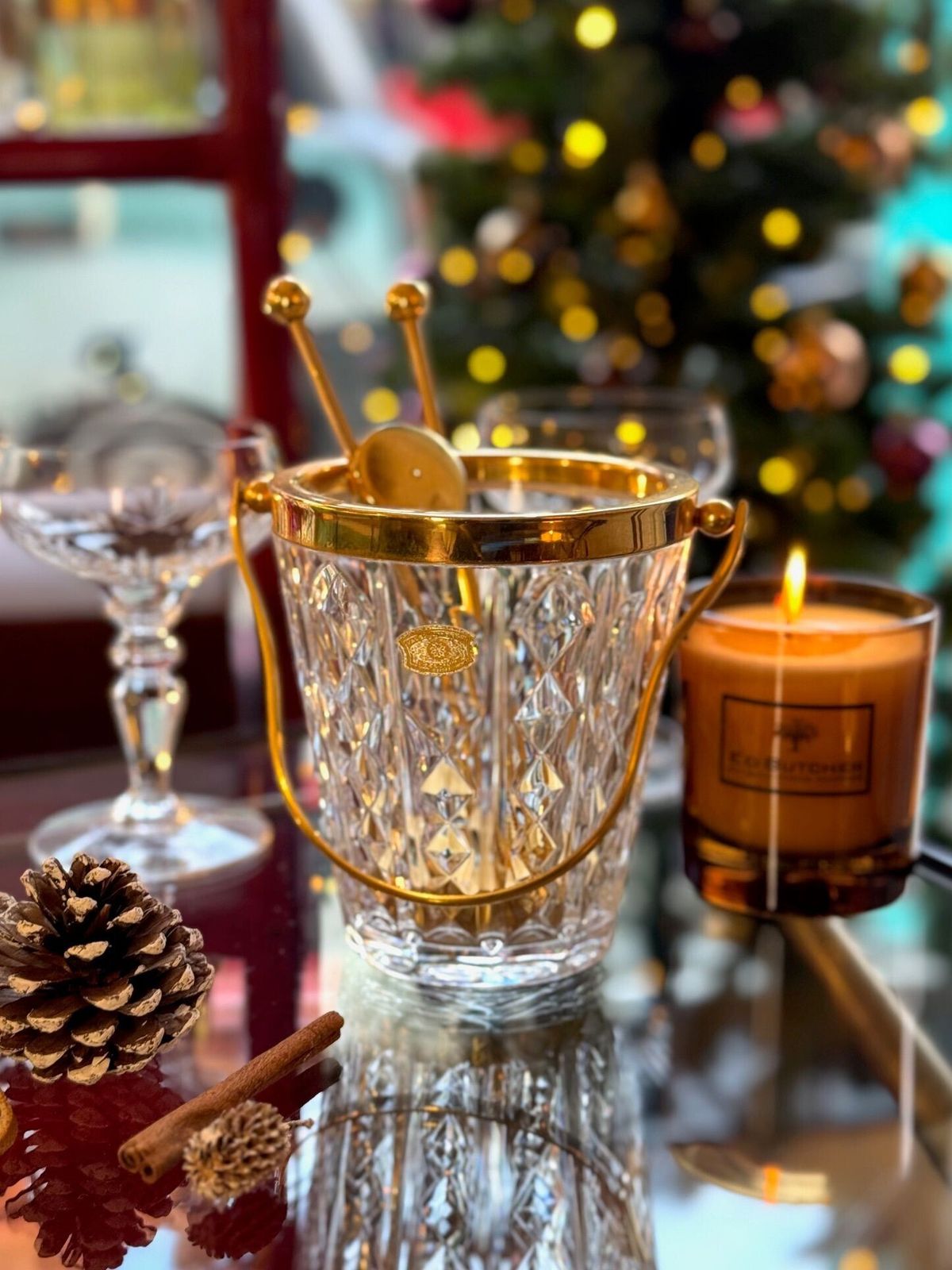 A 1960s Val Saint Lambert Crystal And Gold Plated Ice Bucket With Ice Grabbers photo vinterior