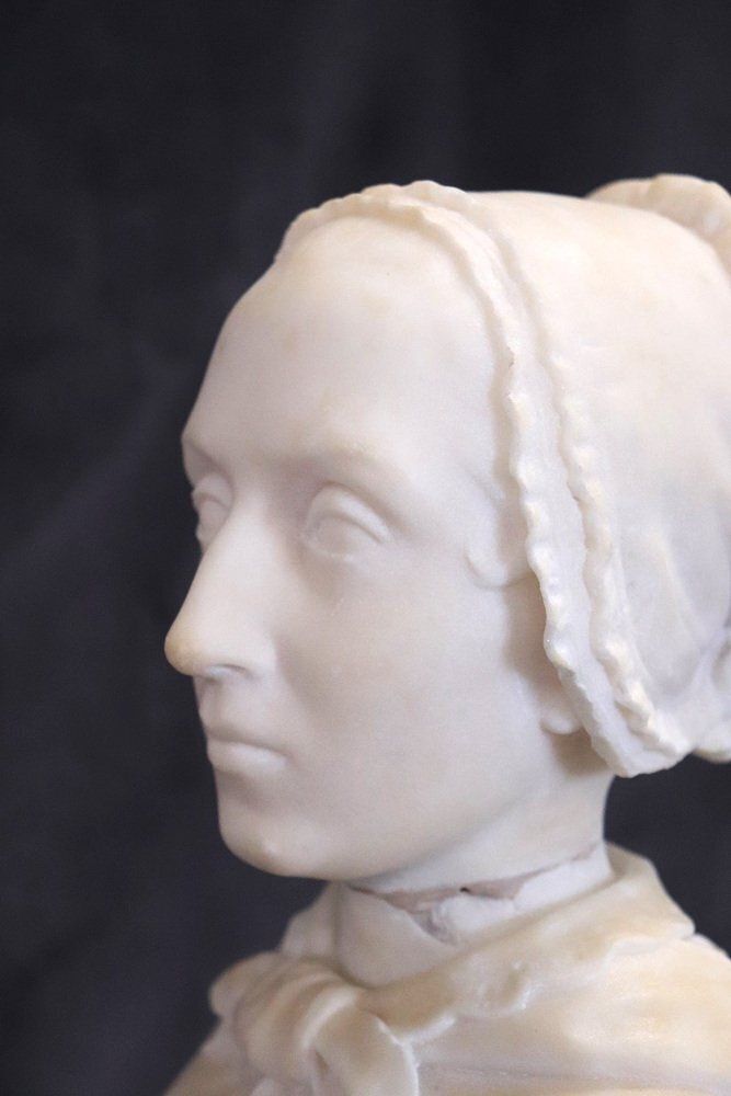 Bust Of A Lady, 19th Century, White Marble Sculpture photo 2804.0