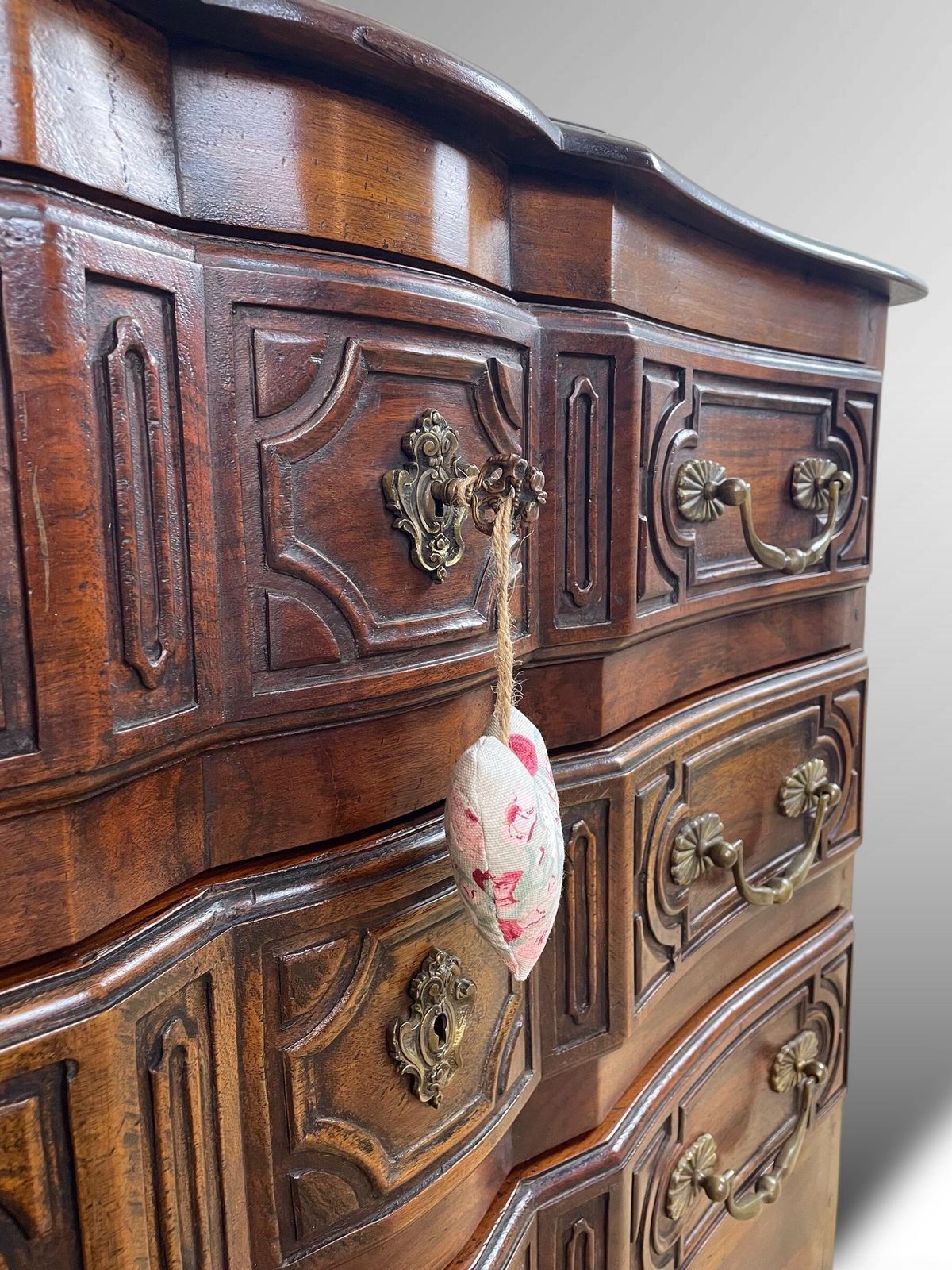 photo furniture Antique Walnut Commode With Carved Panels & Brass Handles
