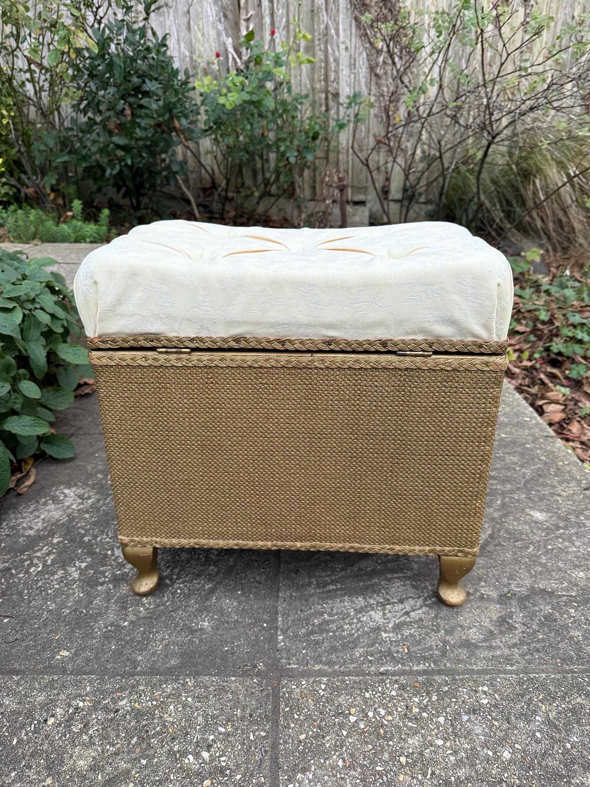 photo vintage Mid Century Vintage Lloyd Loom Style Gold Linen Basket, Vintage Stool, With New Padded Seat Cover
