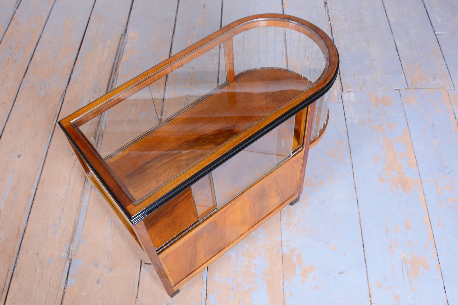 Restored Art Deco Serving Trolley, Walnut, Glass, Repolished, Czech, 1920s photo 1500.0