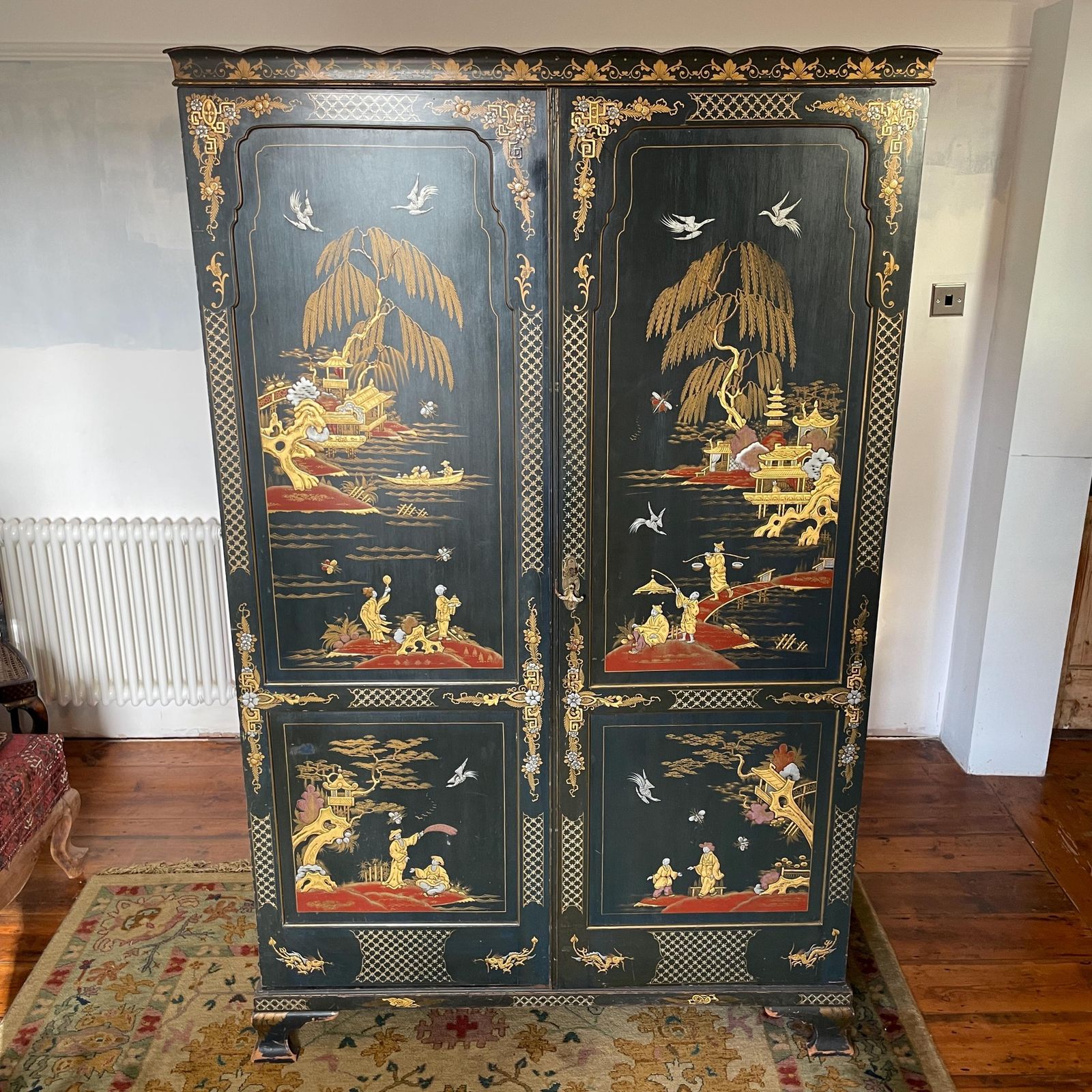 Oriental Lacquer Wardrobe Vintage Double Cabinet Painted Chinoiserie Blue Asian Bedroom Hand Decorated Gold Red Furniture Figures Scenes photo furniture
