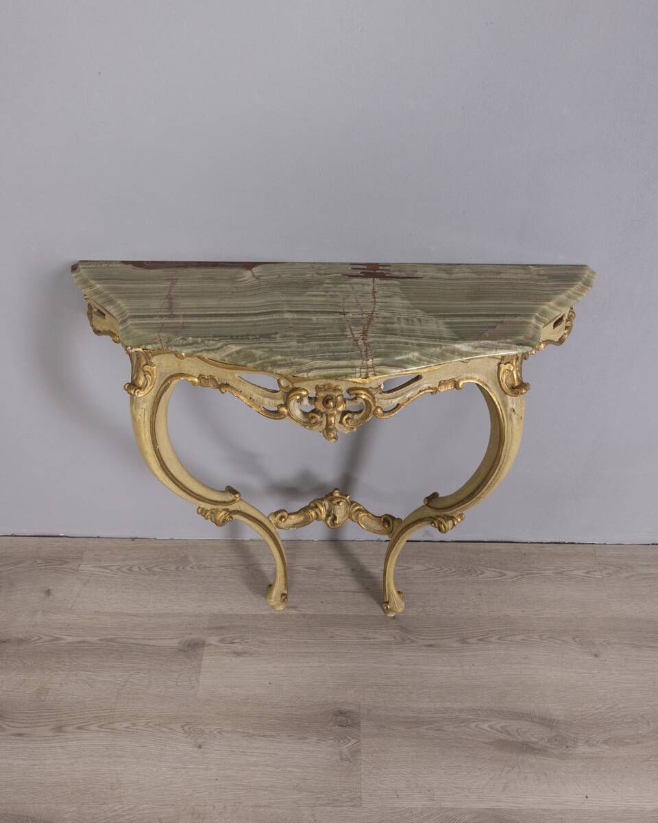 photo furniture Early 20th Century Gilded Wood And Onyx Wall Console