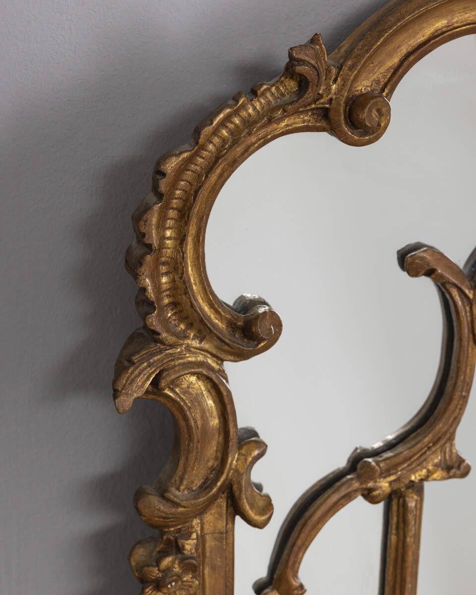 Early 20th Century Gilded Wooden Wall Mirror In Baroque Style photo for sale