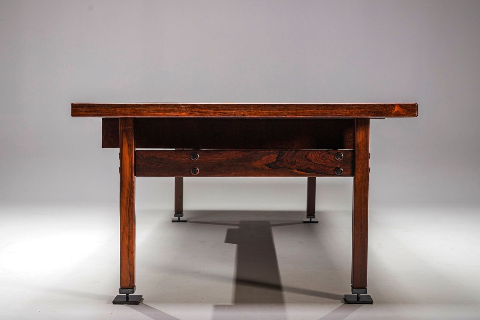 photo buy Itamaraty Desk By Sergio Rodrigues For Oca 1960s