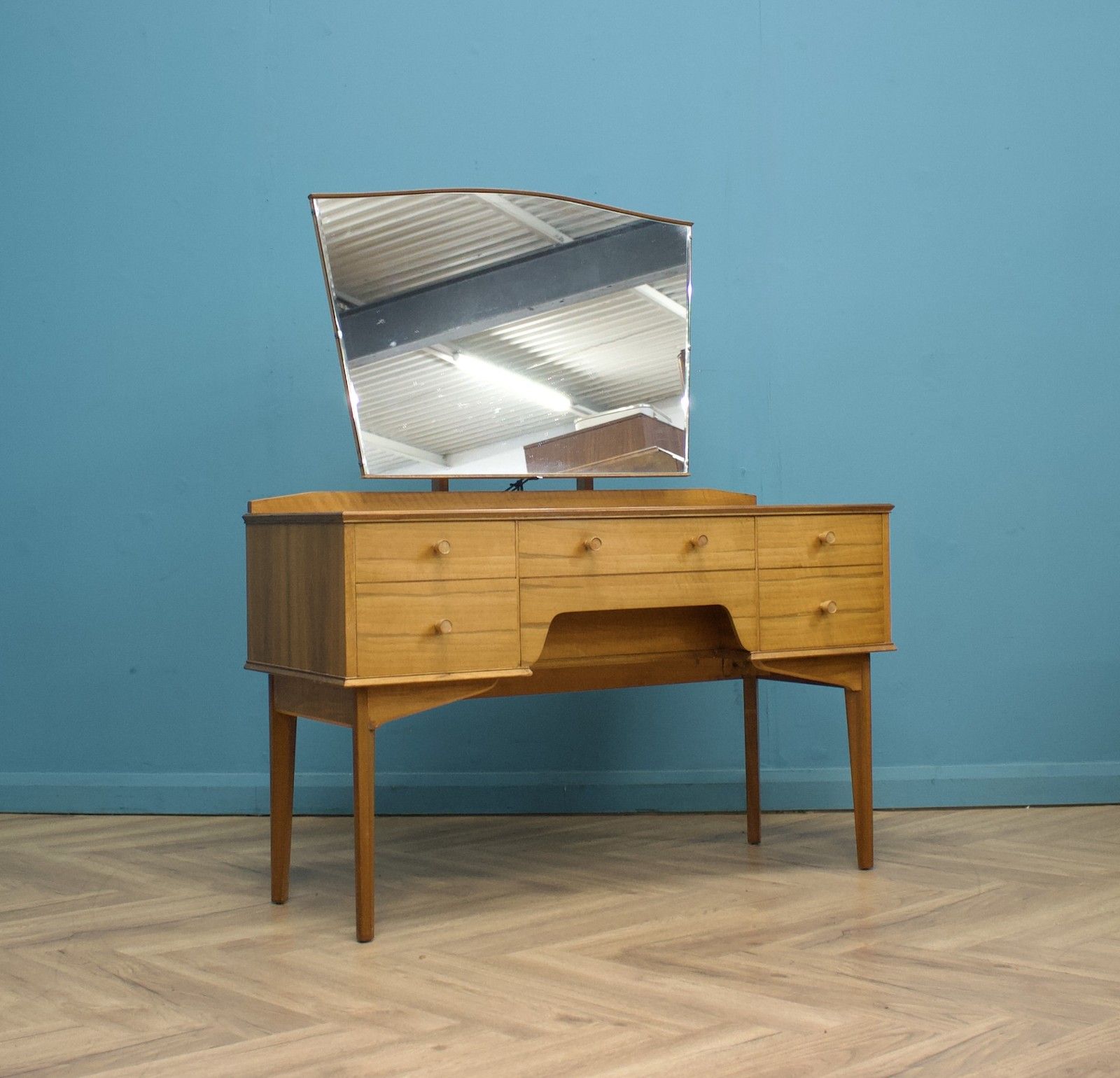 Mid Century Walnut Dressing Table From Alfred Cox, 1950s #1635
