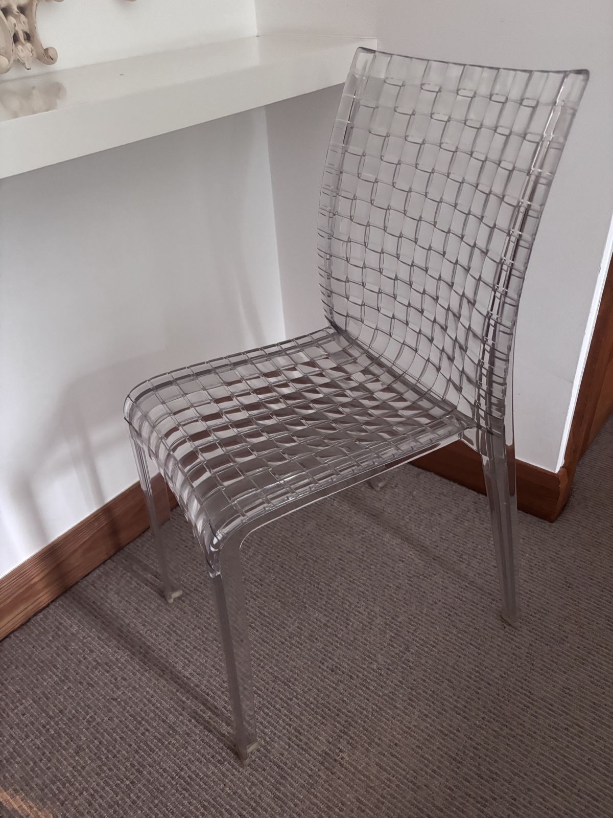 Kartell Ami Ami Tokujin Yoshioka Transparent Ghost Dining/Dressing Table Chair. Rrp£195+ photo Furniture