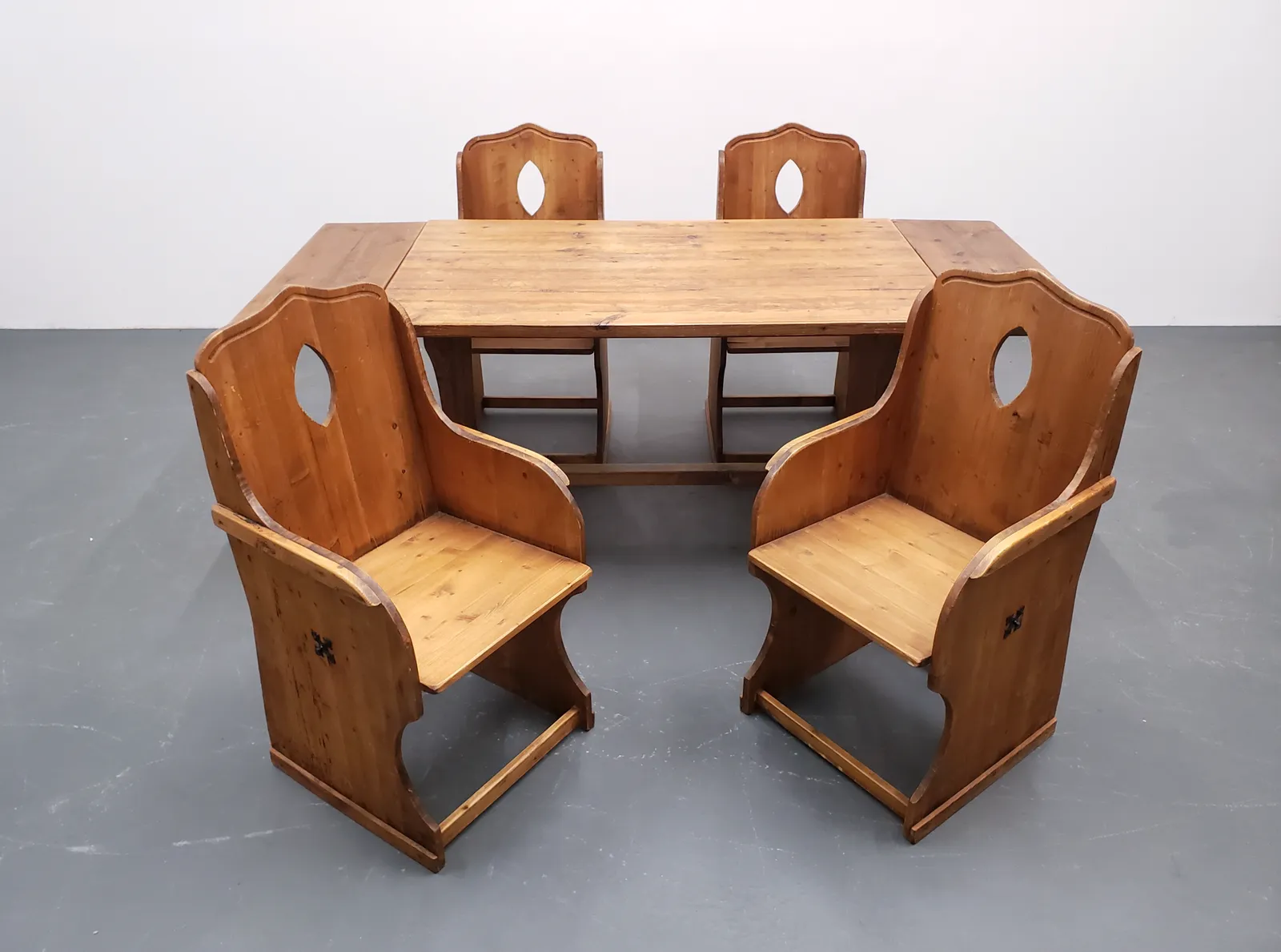 Swedish Brutalist Dining Set In Solid Pine – Table And Four Chairs, 1950s photo 2100.0