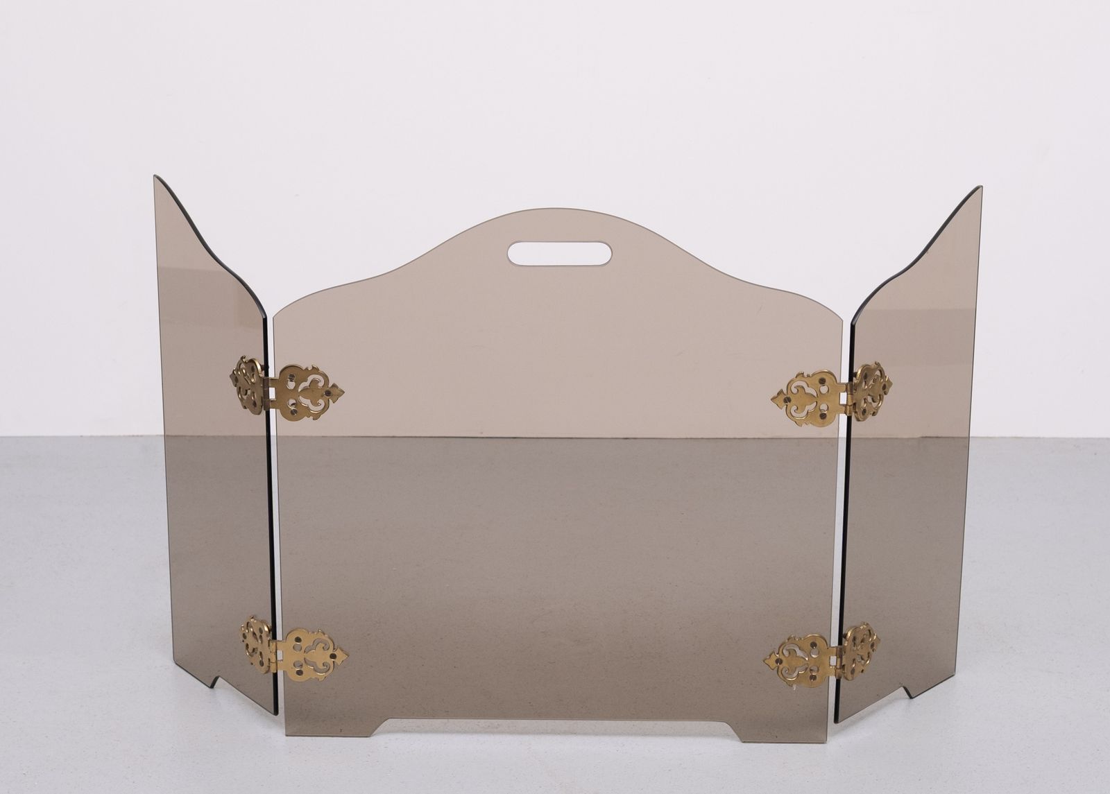 Drieluik Haardscherm Van Rookglas, Ca. Jaren 1950 photo furniture