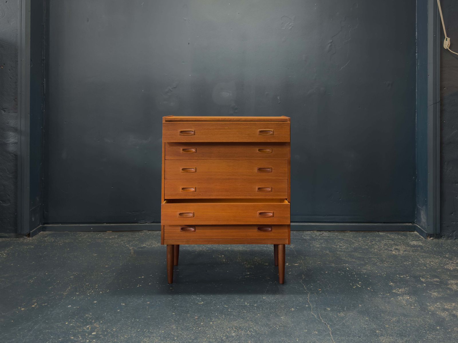 Teak Chest Of Drawers With Rectangular Handles photo Furniture