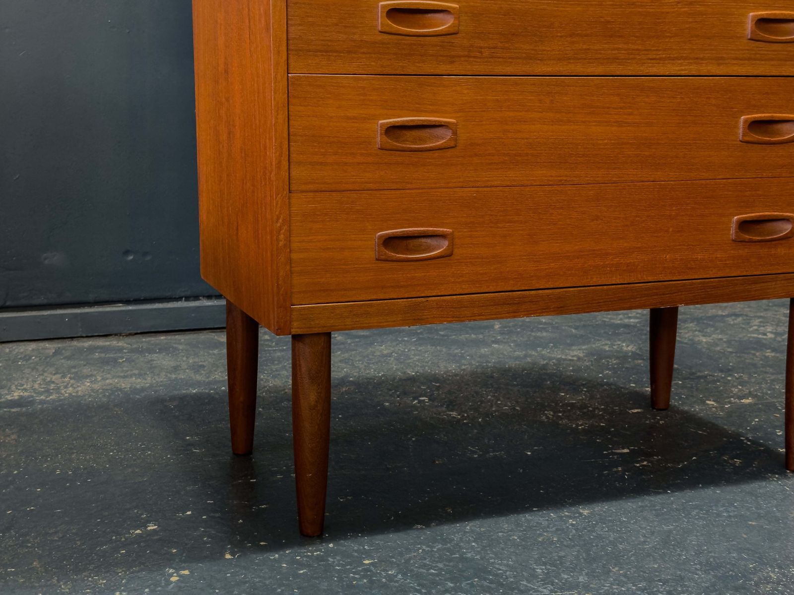 Teak Chest Of Drawers With Rectangular Handles photo buy