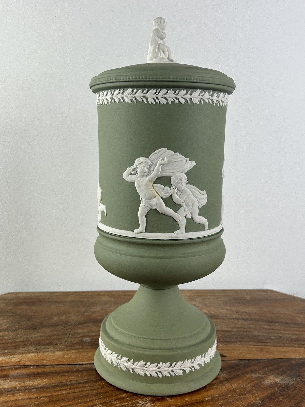 Blind Man’s Buff Green Jasperware Lidded Urn Vase 12" Classical Style photo furniture