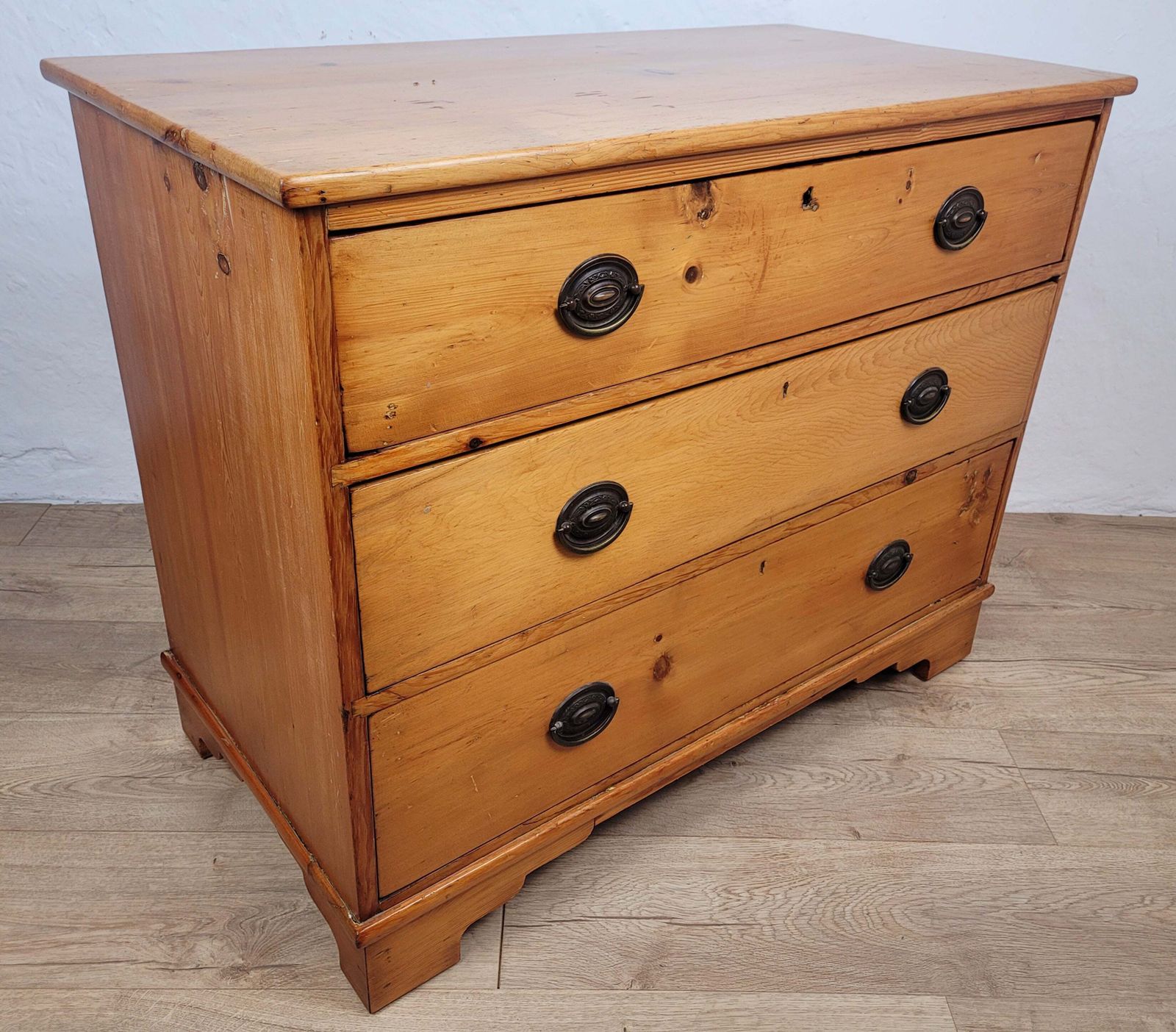 Victorian Chest Of Drawers Pine 3 Drawer Drop Handles 19th C Delivery Available photo for sale
