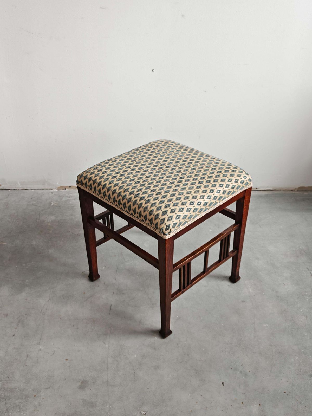 Jugendstil Stool In Beech And Mahogany Attr. To Otto Wagner, Austria 1910s photo vintage