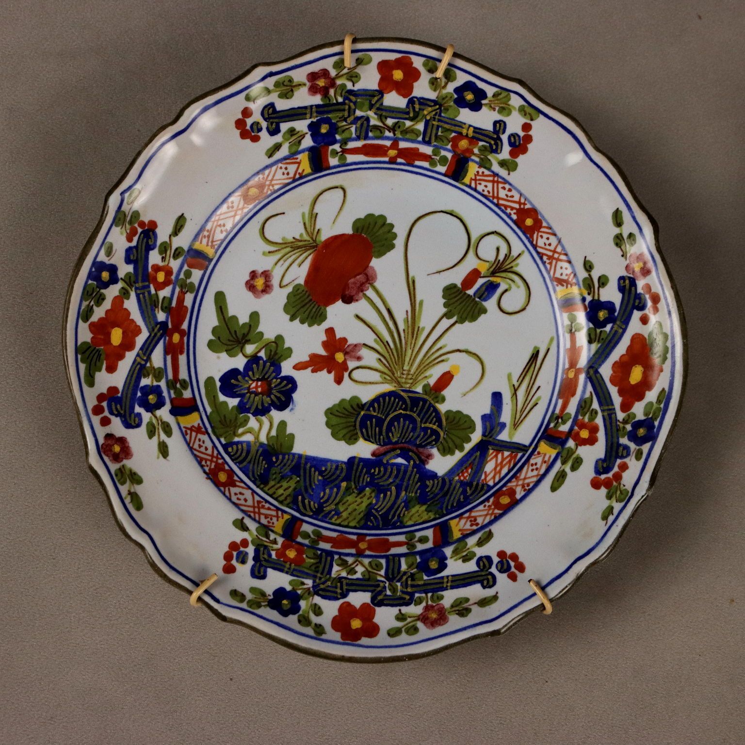 Antique Majolica Plates Maiolica Di Faenza Italy XX Century photo for sale