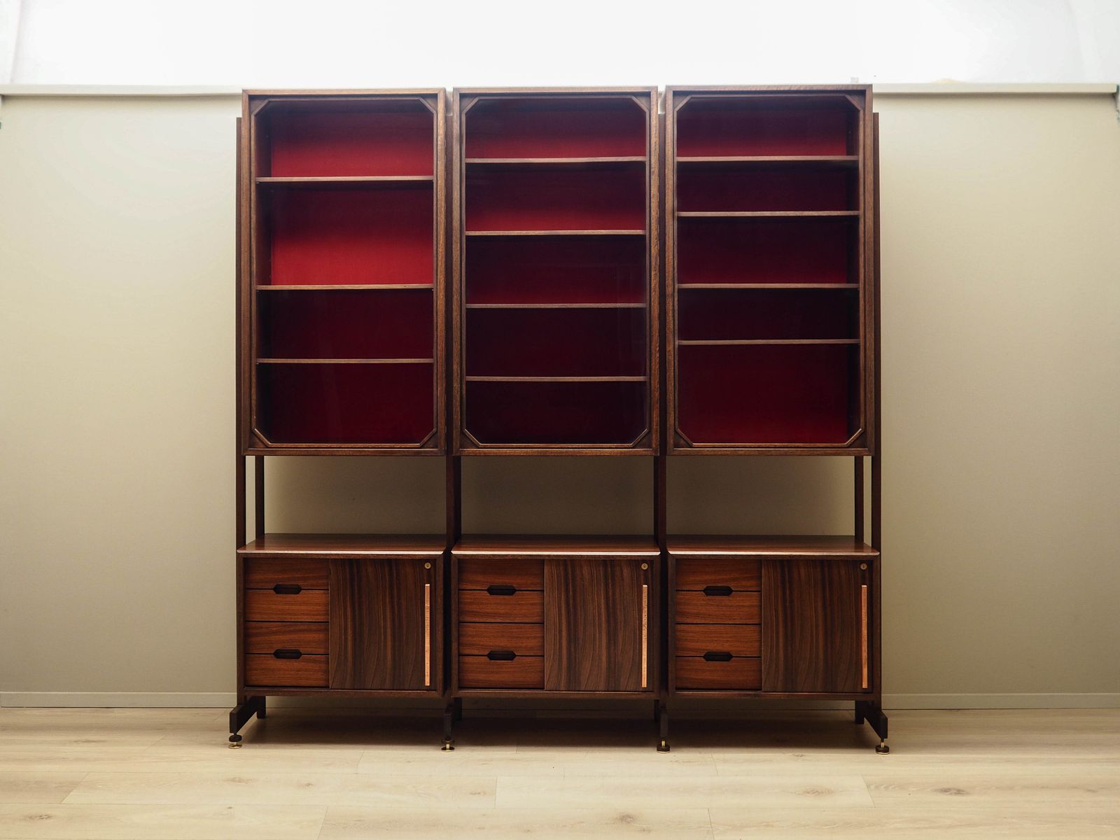 Vintage Modulaire Wandkast, Italiaans Design, Jaren 1960, Productie: Italië photo furniture