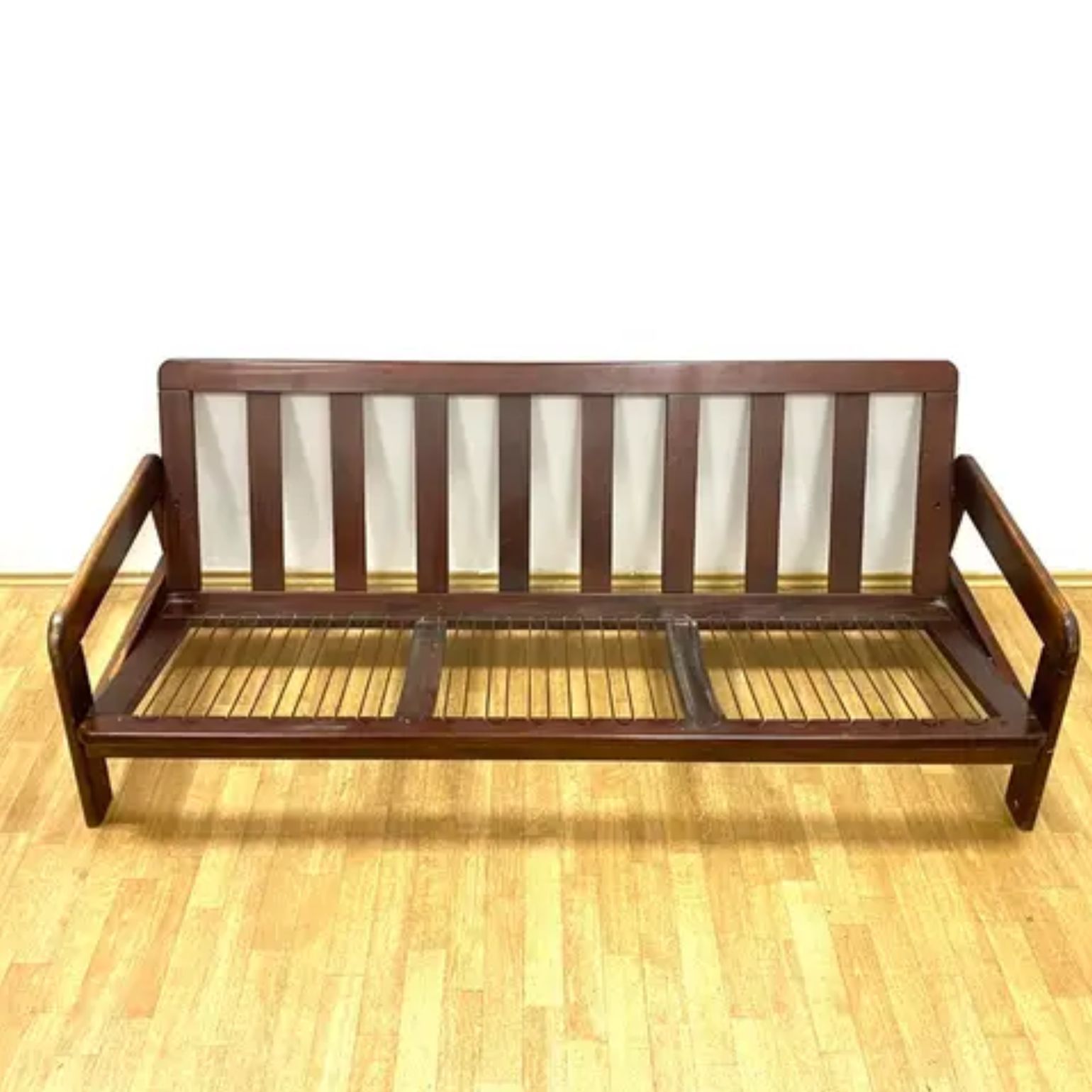 Retro Sofa, Massief Houten Frame, Jaren 1970 photo buy