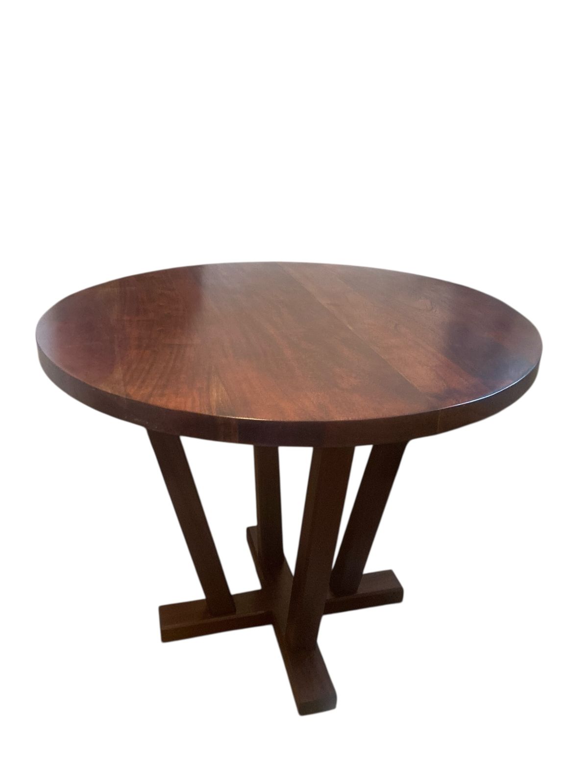 4 Person Circular Mahogany Dining Or Restaurant Table photo 485.0