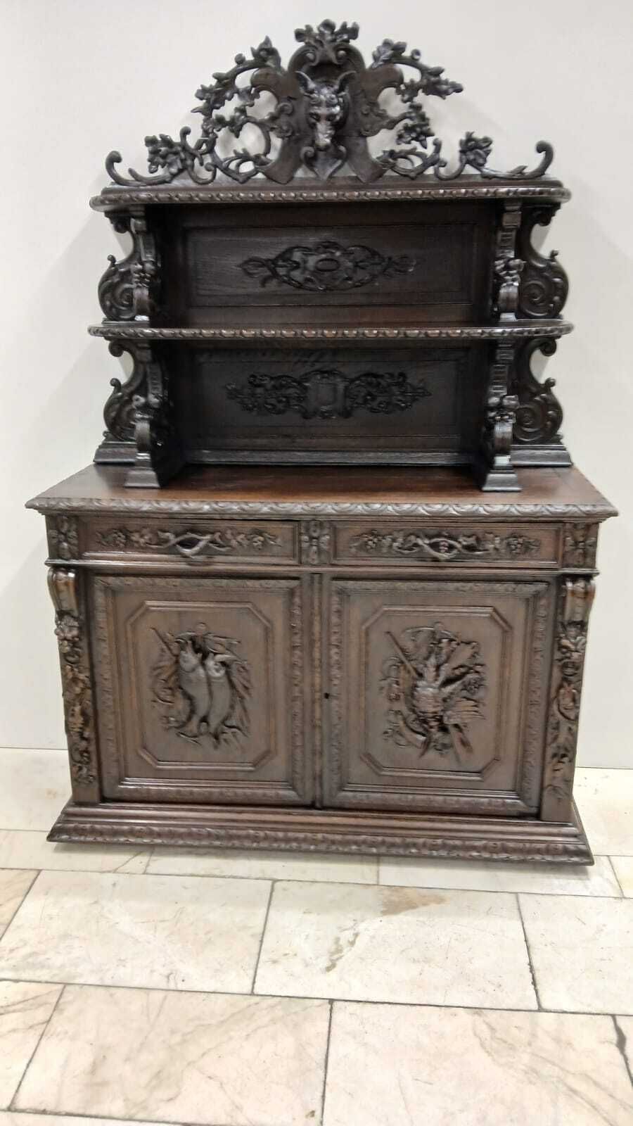 Antique Oak Carved French Renaissance Hunters Sideboard photo for sale