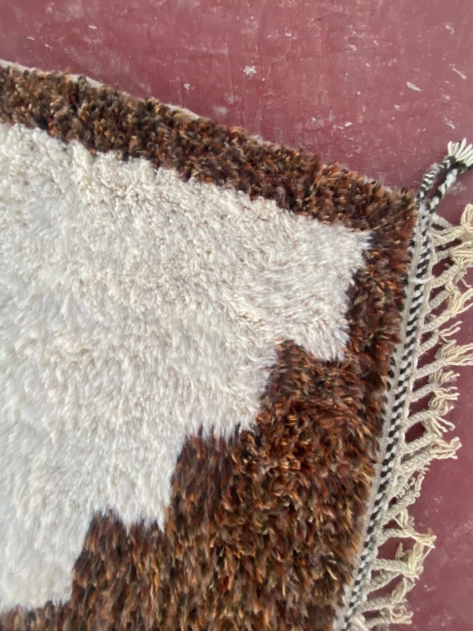 Large Moroccan Shaggy Rug, Brown & Cream Chevron Pattern, High Pile Wool (300x200cm) photo 480.0