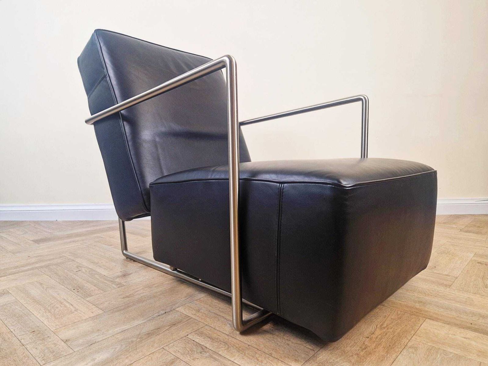 photo furniture Antonio Citterio For Flexform Abc Model Leather & Chrome Reclining Lounge Chair With Ottoman