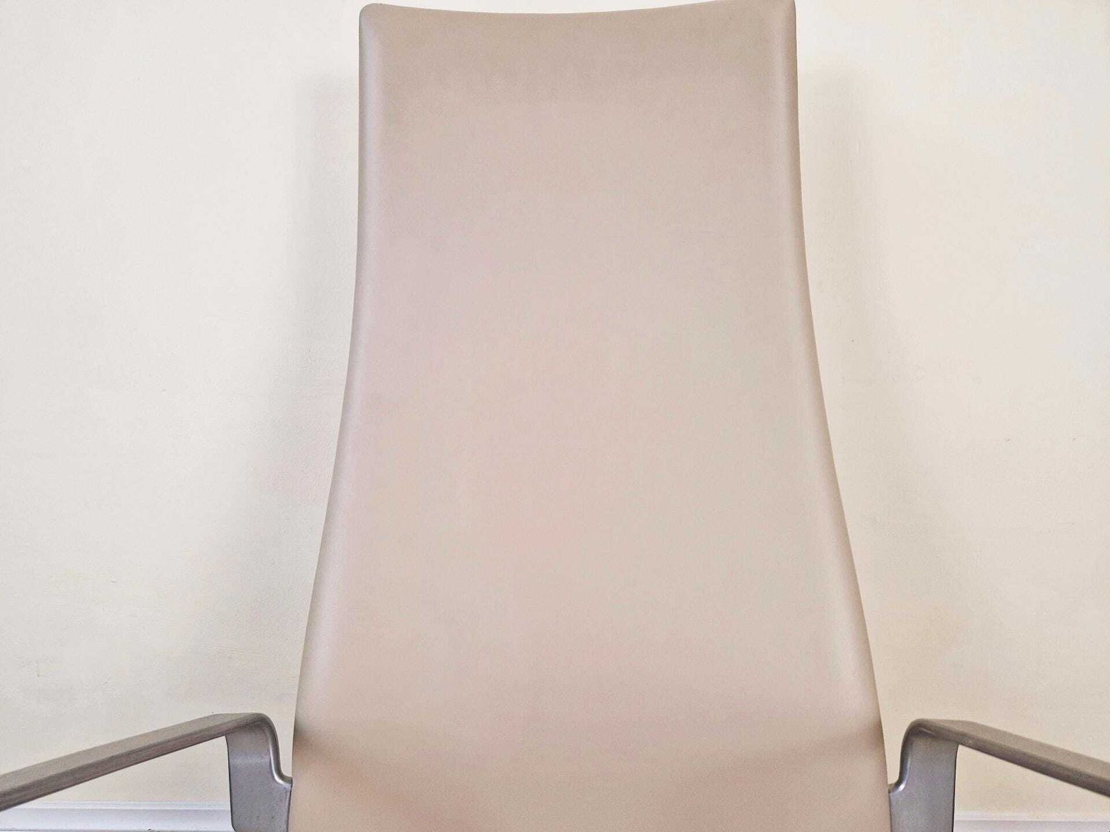 Arne Jacobsen For Fritz Hansen Oxford Mid Century Danish Design Highback Swivel Chair photo Furniture