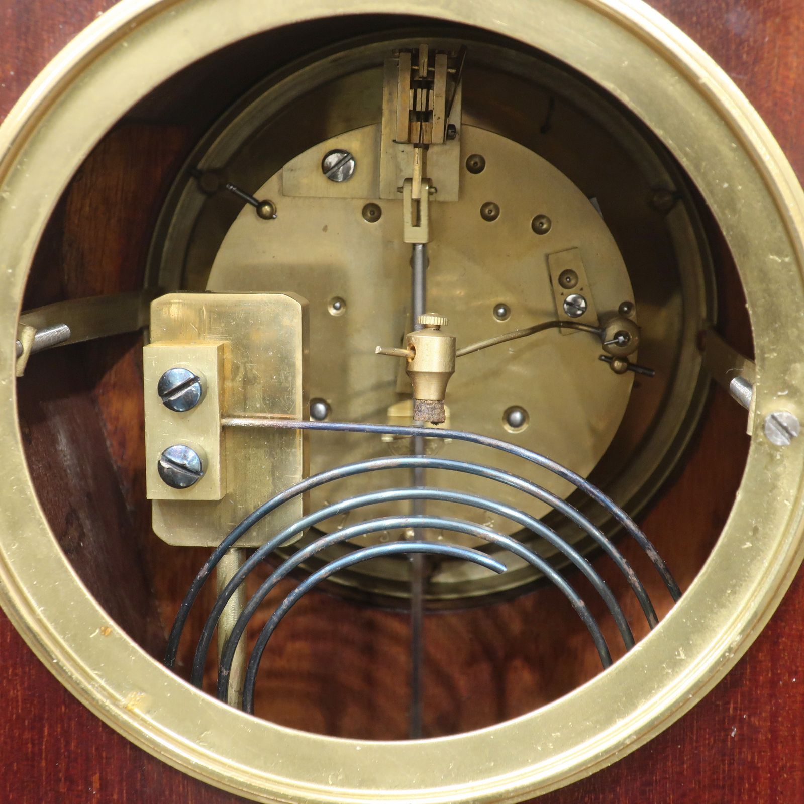 Home Decor French Art Nouveau Mahogany Mantel Clock photo