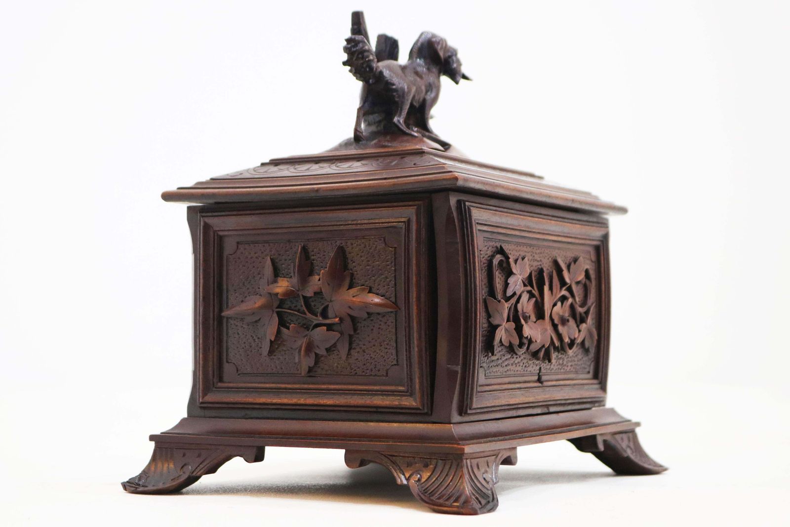 photo for sale Rare Swiss Black Forest 19th Century Cigar Box / Humidor With Dog Hand Carved