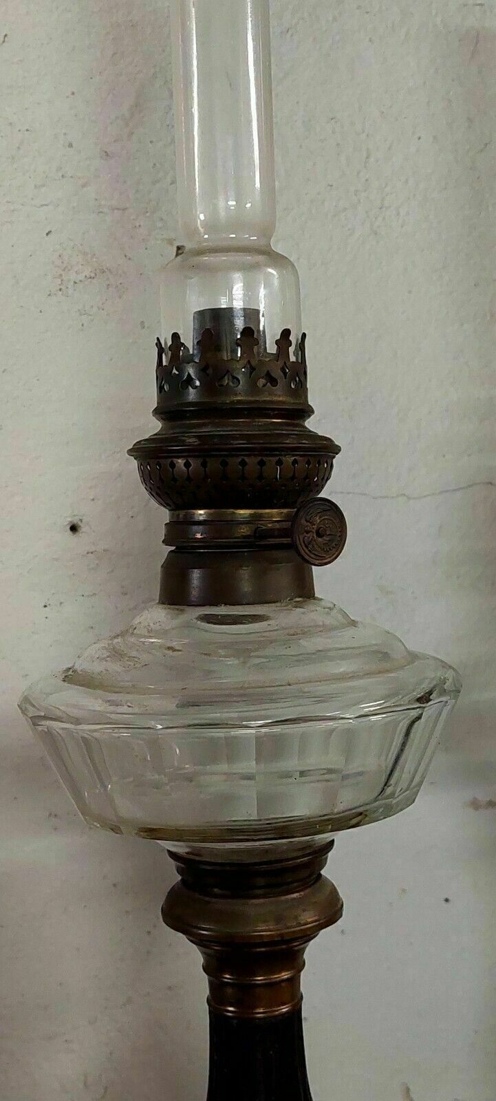 Pair Of Antique Oil Lamps In Metal 19th Century Glass Empire Style photo 293.0