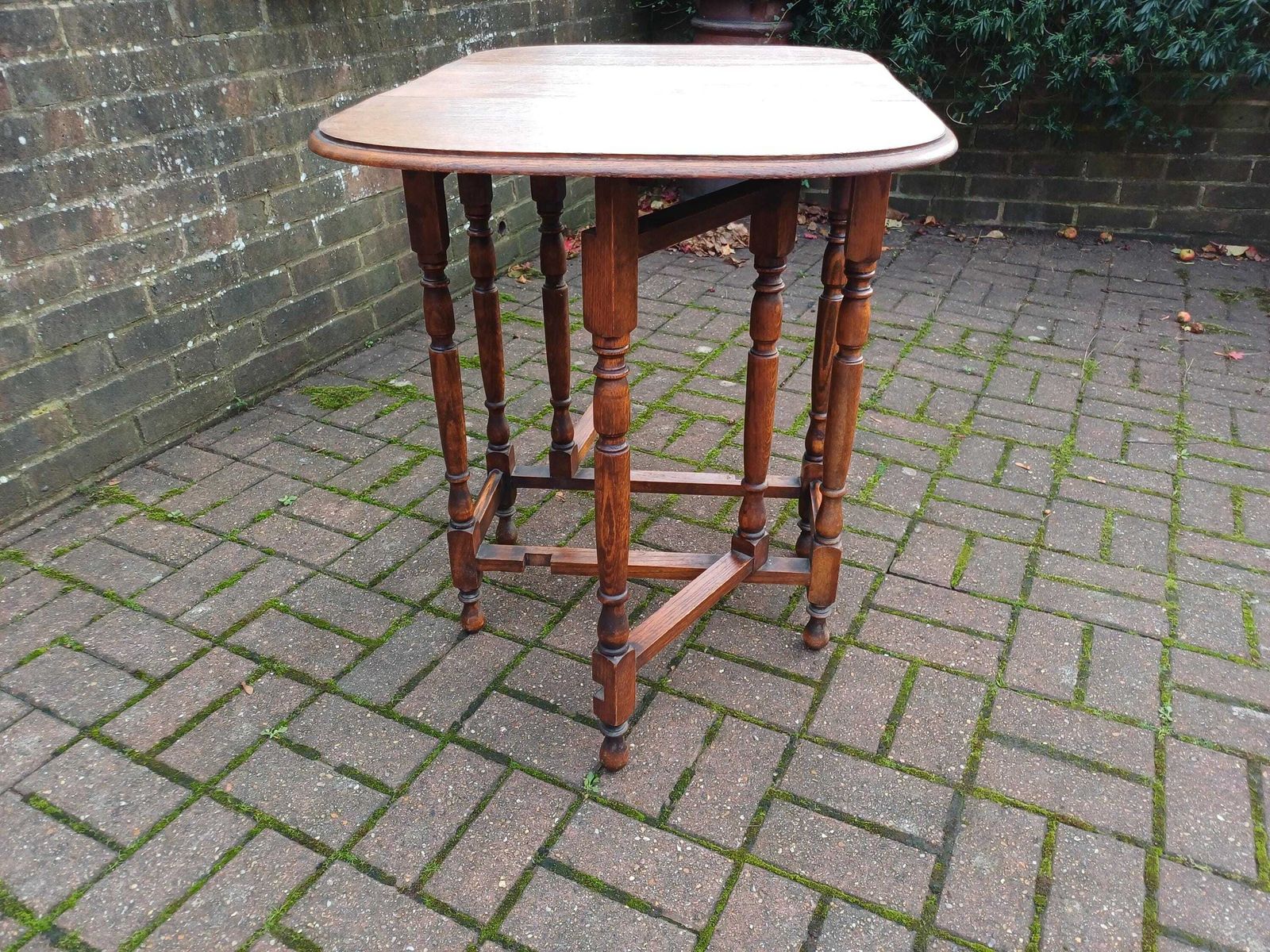 photo vinterior Antique Oak Gateleg Drop Leaf Table Early 20thc Turned Leg Vintage Dining Kitchen Side Table With Barley Twist