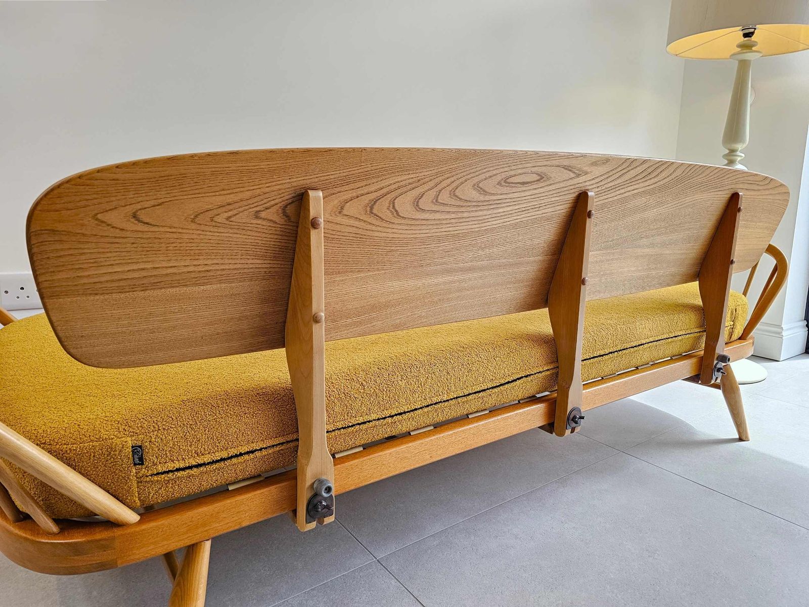photo furniture Ercol 355 Studio Couch/Daybed, Fully Restored With Saffron Boucle Seat Cushion And Optional Scatter Cushions.