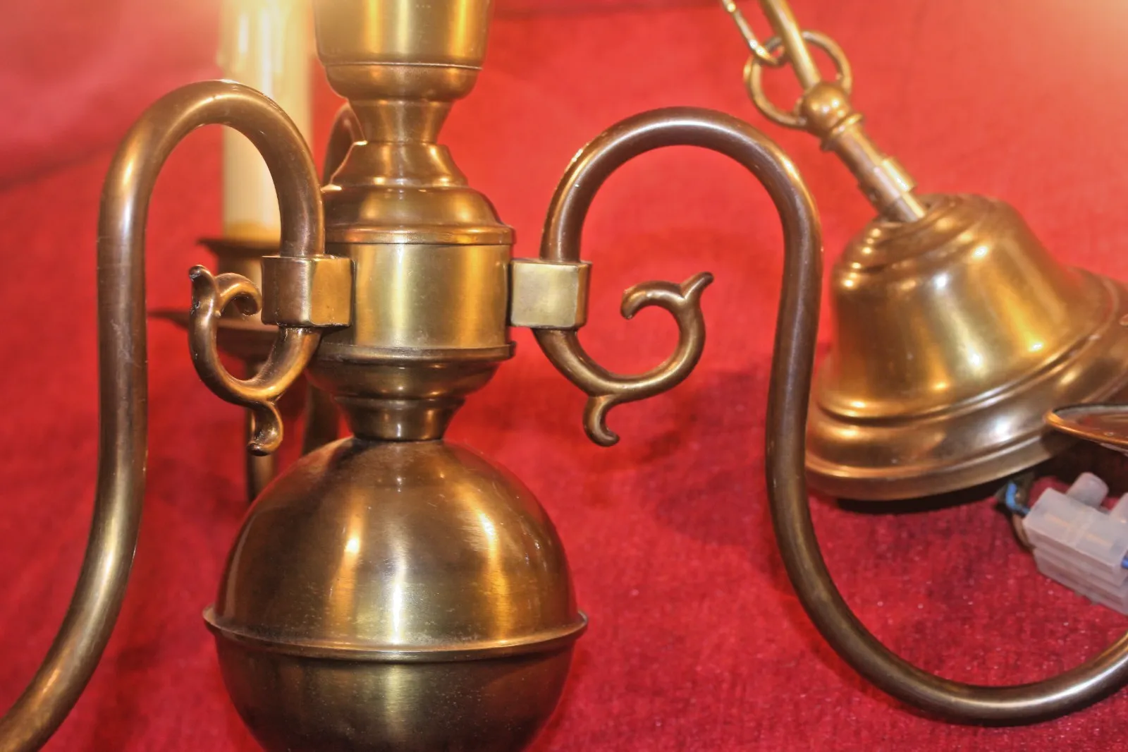 French Vintage Brass Flemish Chandelier 3 Arms  From Paris Chateau photo Lighting