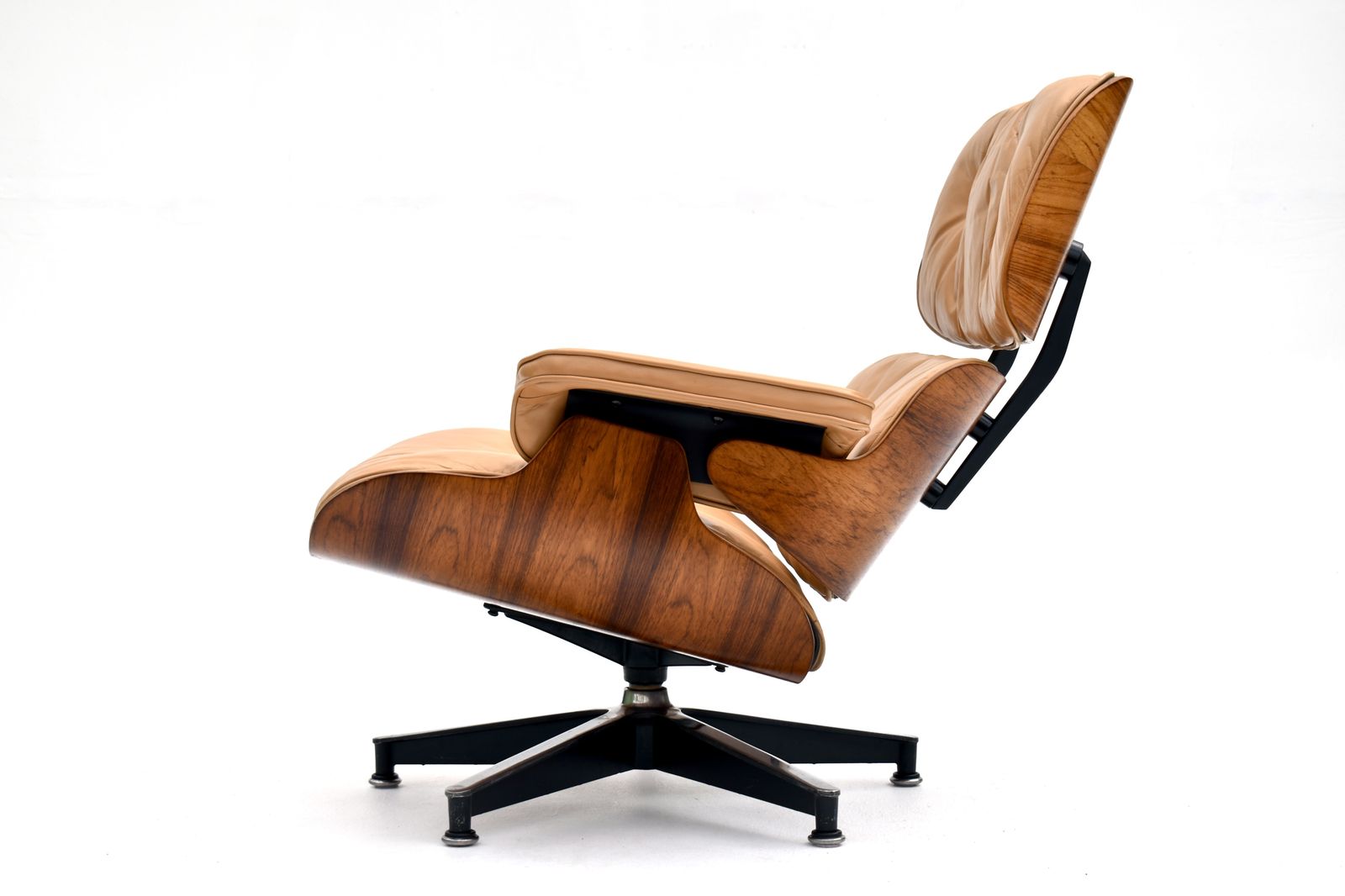 Original 1960s Vintage Eames Lounge Chair For Herman Miller