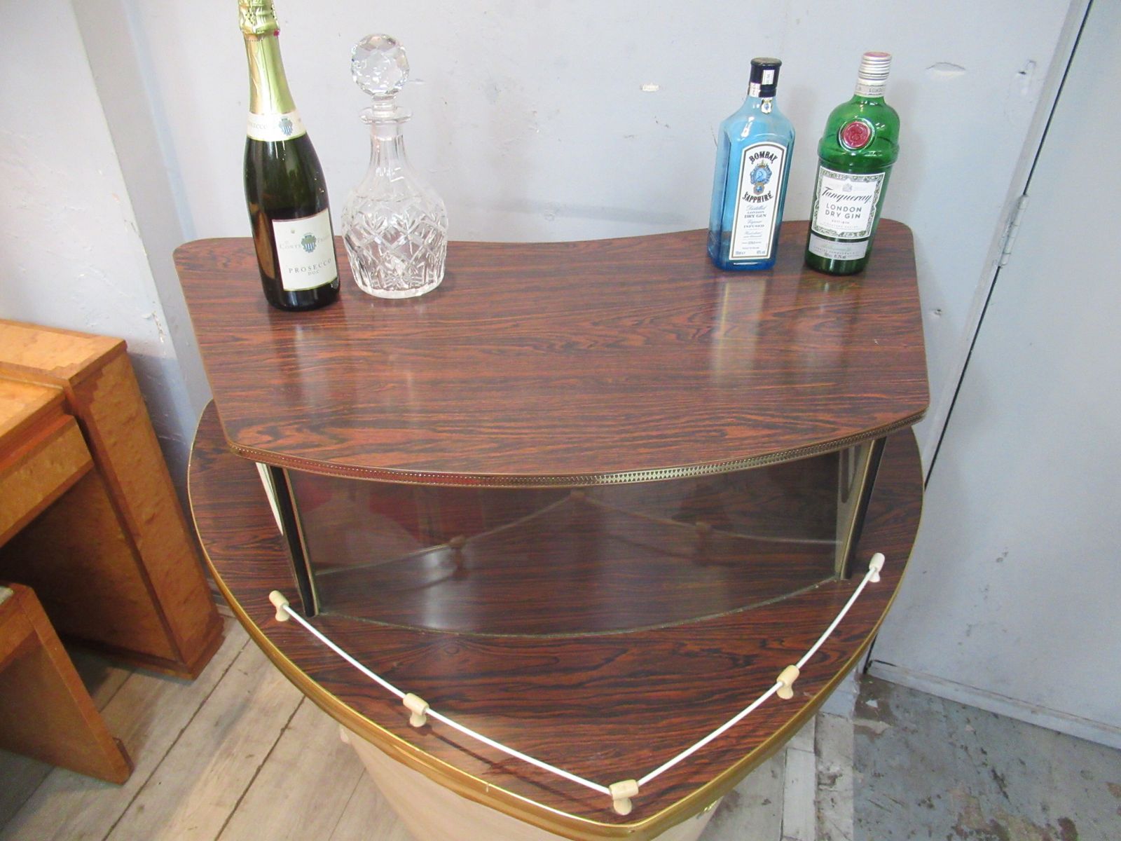photo vintage A 1950s Boat Cocktail   Drinks Cabinet