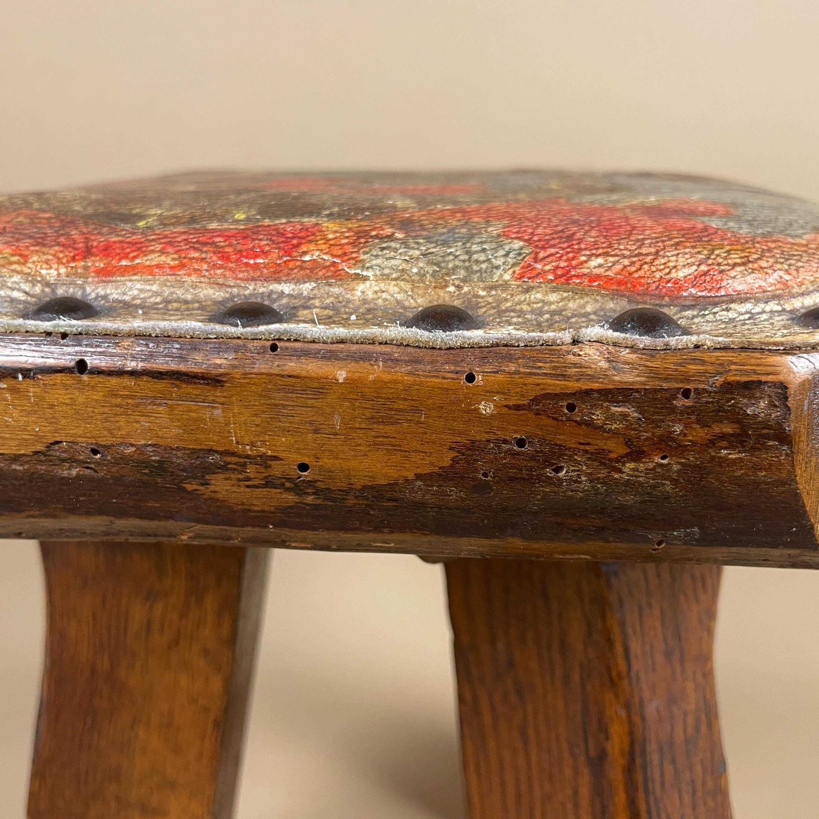 photo furniture Antique Wooden Foot Stool Wood Furniture Footstool Seat 35x30x28cm Hand Painted Animal Patterned Pattern Leather Studded Studs Old 3 Legs