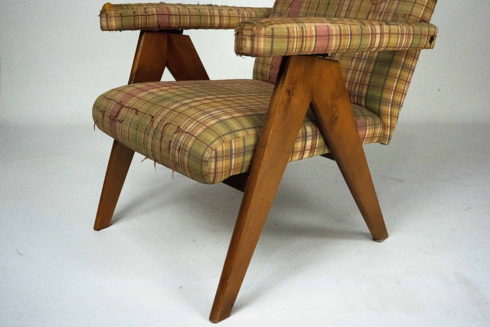 Italian Mid Century Modern Reclining Armchair, 1960s photo vinterior