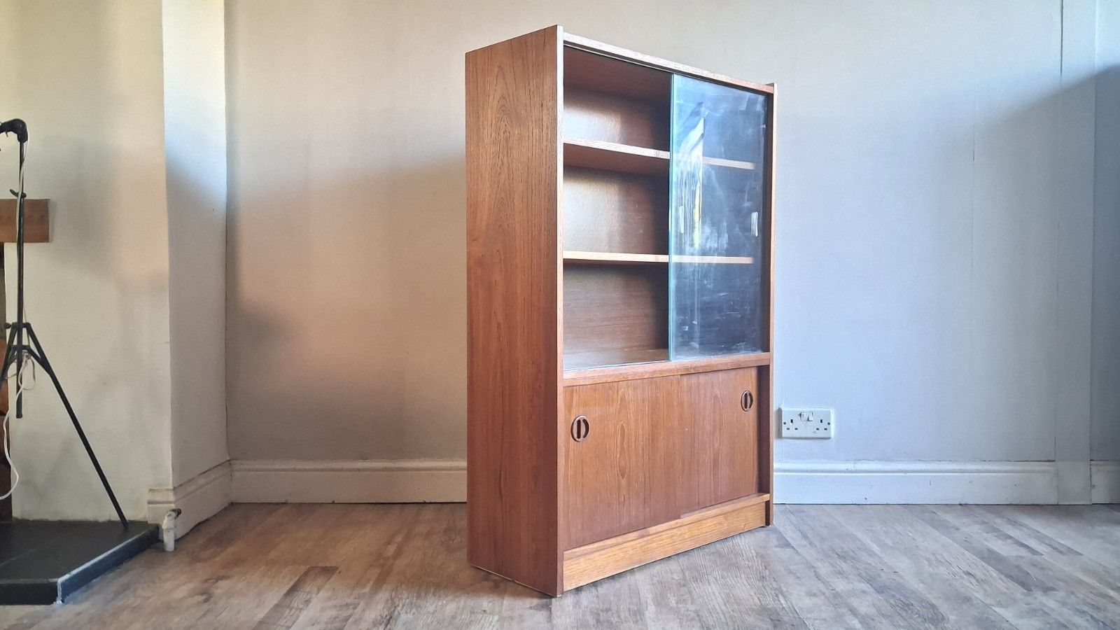 Delightful 1970's Teak Mid Century Drink S/Display Cabinet , Bookcase ,Cupboard photo vintage