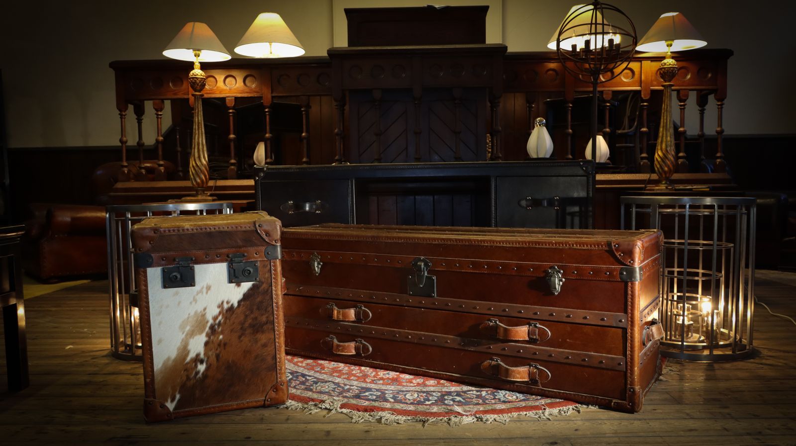 Furniture Stunning Timothy Oulton Harrow Leather Trunk Antique Whisky Chest photo