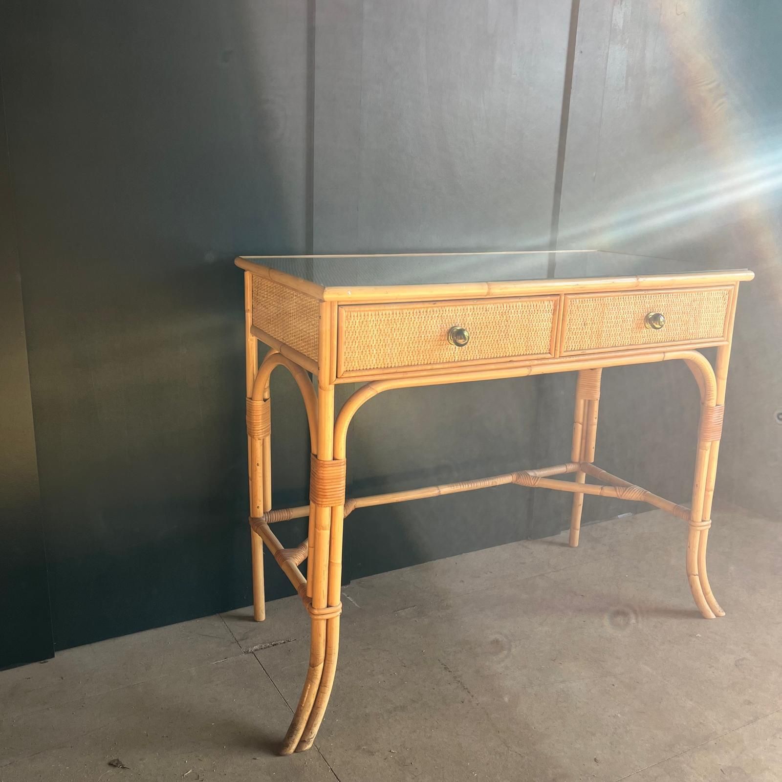 photo furniture Cane And Bamboo Dressing Table / Desk