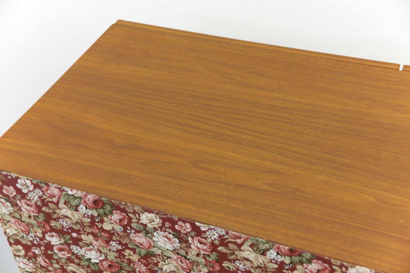 photo vintage Mid Century Chest Of Drawers Made Of Walnut, 1960s