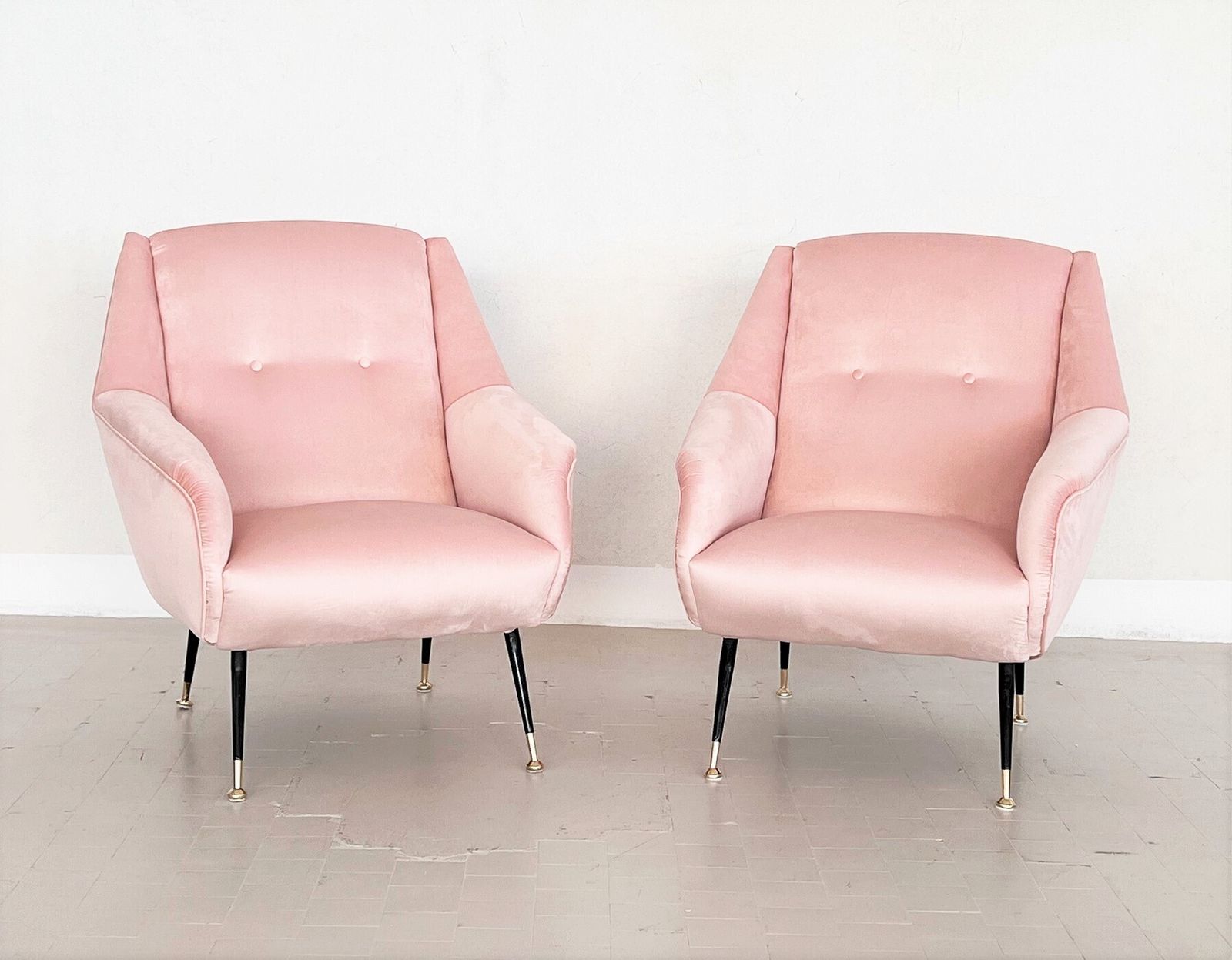 Italian Midcentury Armchairs In Soft Pink Velvet And Brass Tips, 1950s photo Furniture