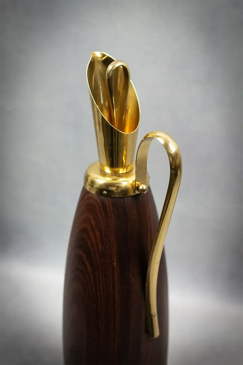 Carafe thermos en bois et laiton, par Aldo Tura - Italie, vers 1950 photo Décoration