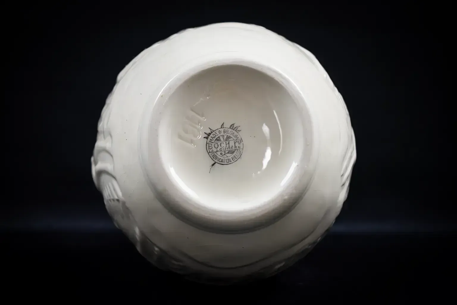 1200.0 Vase Art déco aux six biches en faïence fine - Boch Frères La Louvière photo