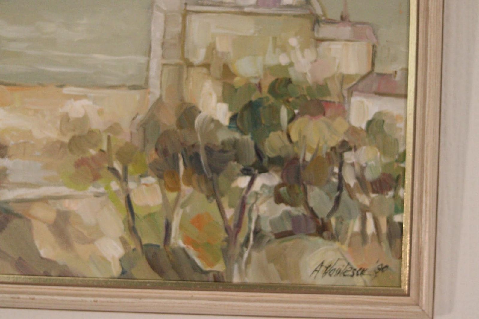 photo vinterior Original European Oil On Canvas – “By The Sea” By A. Vasilesck – Vintage & Dated 1990, Framed  44 × 36 Cm (17.3" × 14.2")
