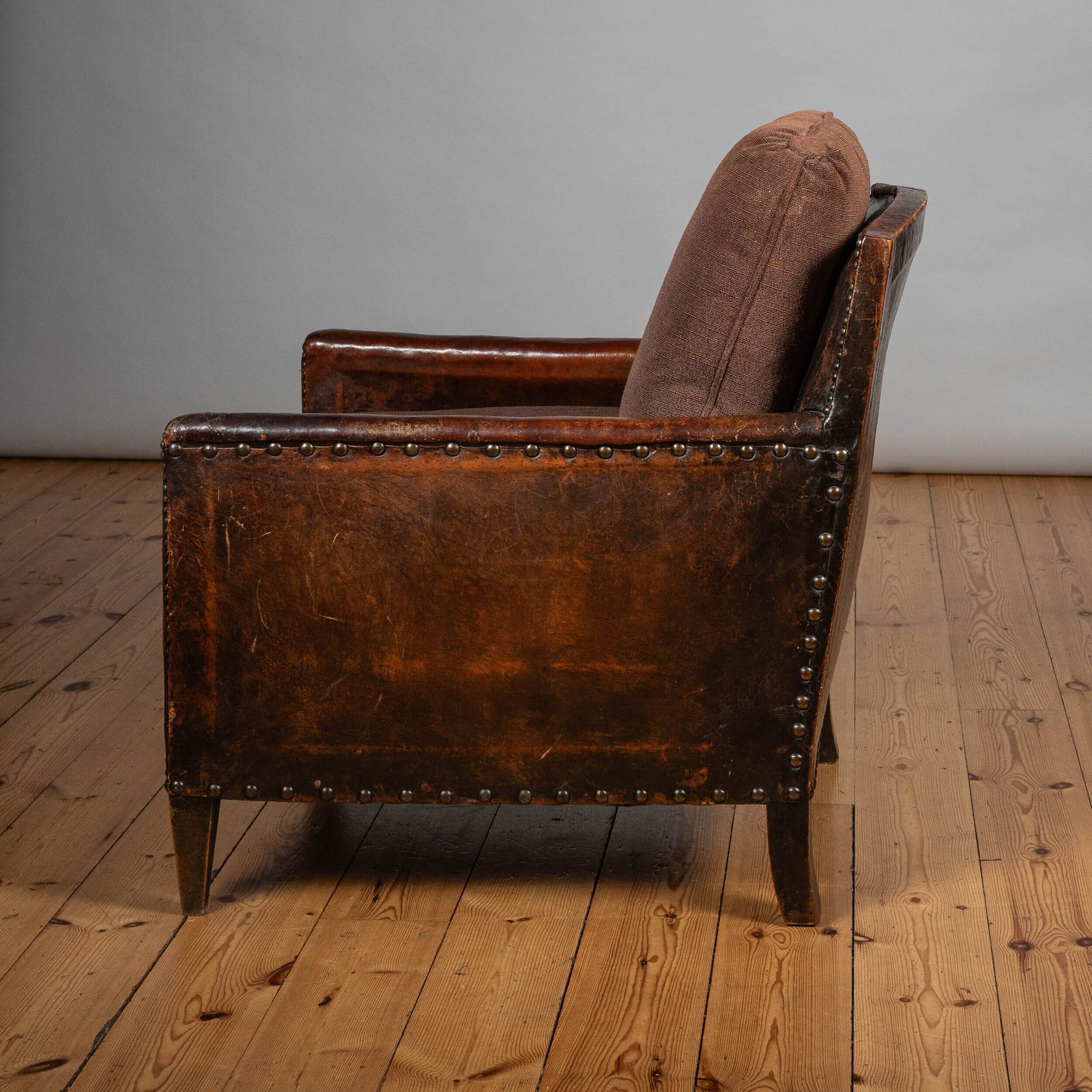 1930 Art Deco French Leather Club Armchair photo Furniture