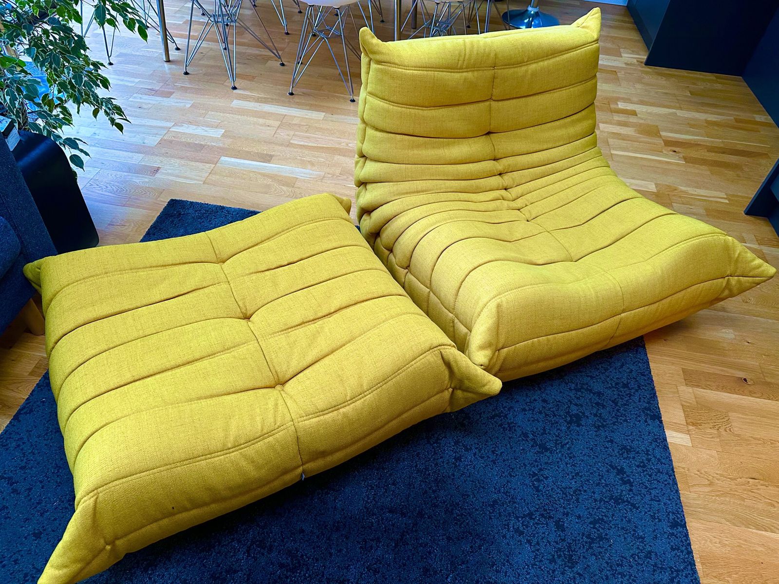 Ligne Roset Togo Fireside Chair + Footstool By Michel Ducaroy Immaculate photo 2200.0